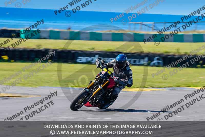 anglesey no limits trackday;anglesey photographs;anglesey trackday photographs;enduro digital images;event digital images;eventdigitalimages;no limits trackdays;peter wileman photography;racing digital images;trac mon;trackday digital images;trackday photos;ty croes